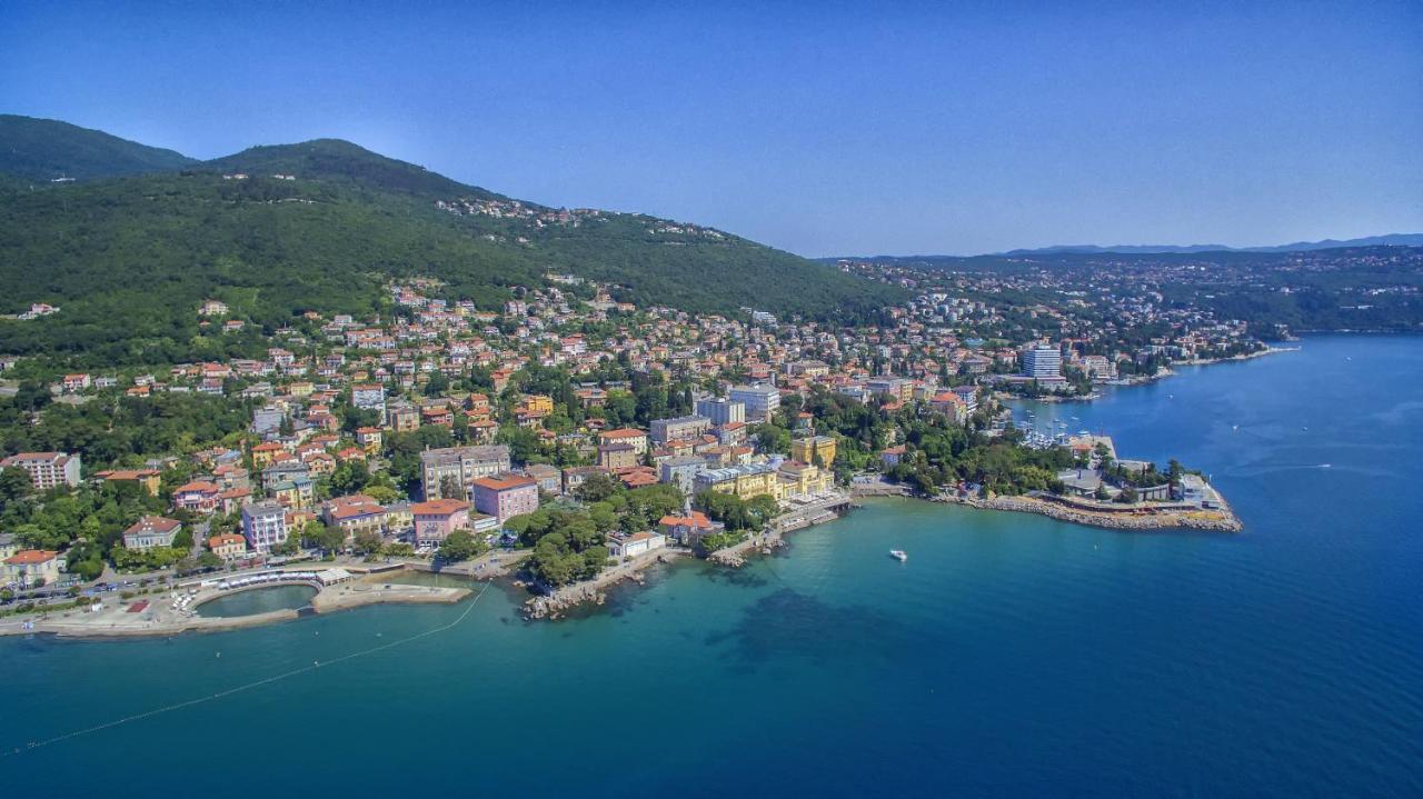 Apartments Matacin With Sea View Opatija Exterior photo