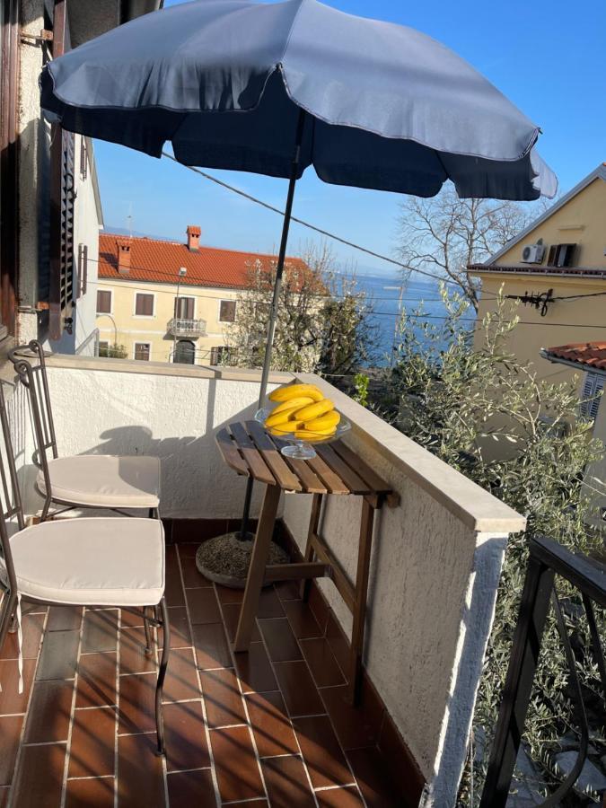 Apartments Matacin With Sea View Opatija Exterior photo