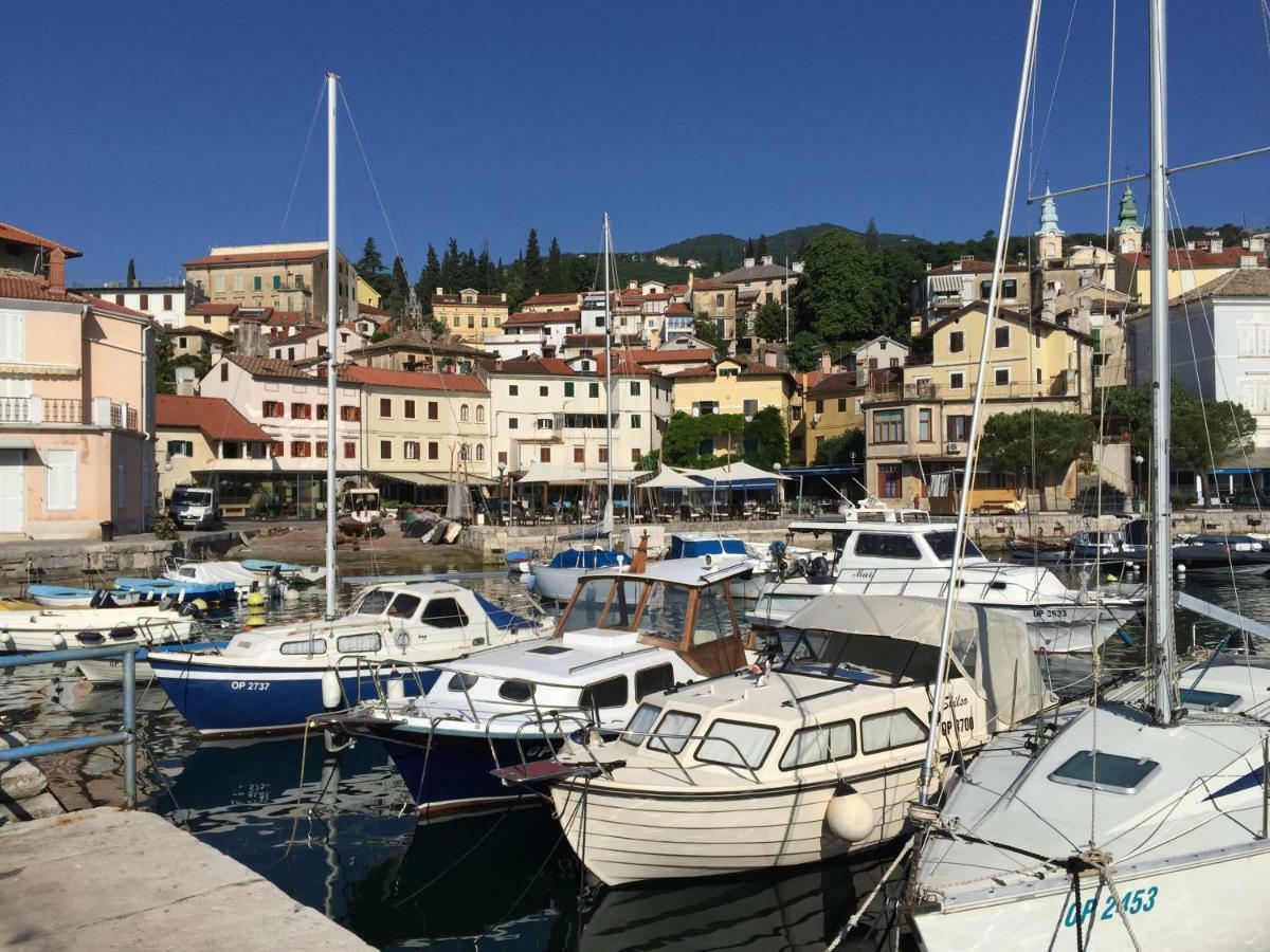 Apartments Matacin With Sea View Opatija Exterior photo