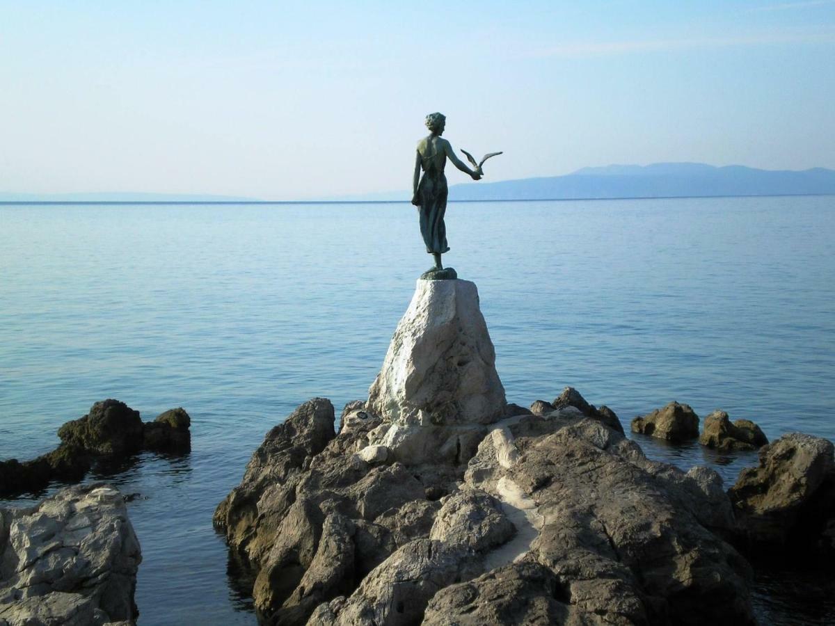Apartments Matacin With Sea View Opatija Exterior photo